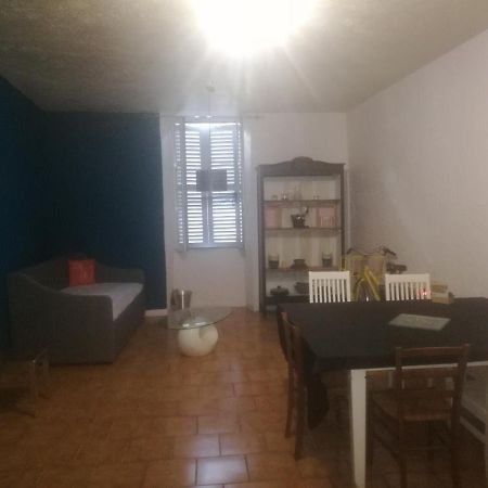 Appartement La Bernardine Au Coeur Du Jura Orgelet Eksteriør billede